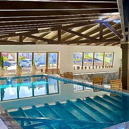 Cumbalica Hotel Çeşme